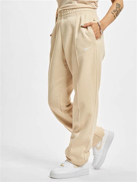 nike essential jogginghose damen beige|Women's Nike Joggers .